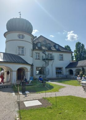 Höhenried KreARTiv Mandalavision 9 Höhenried KreARTiv Mandalavision 9